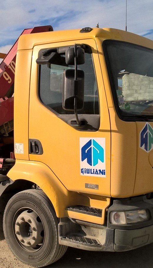 CAMION 4x2 Jusqu'à 10 tonnes